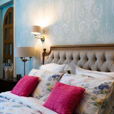 Logis De Tirac Bed & Breakfast Lorignac Exterior photo