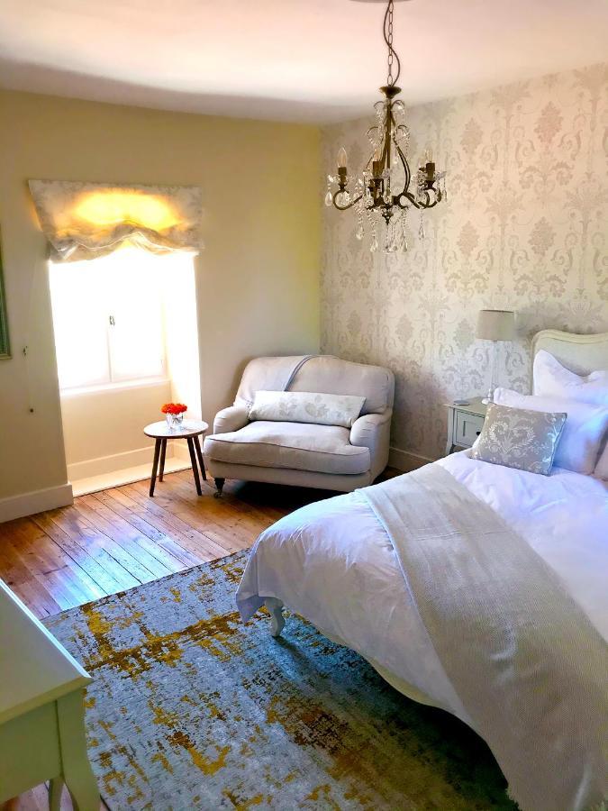 Logis De Tirac Bed & Breakfast Lorignac Exterior photo