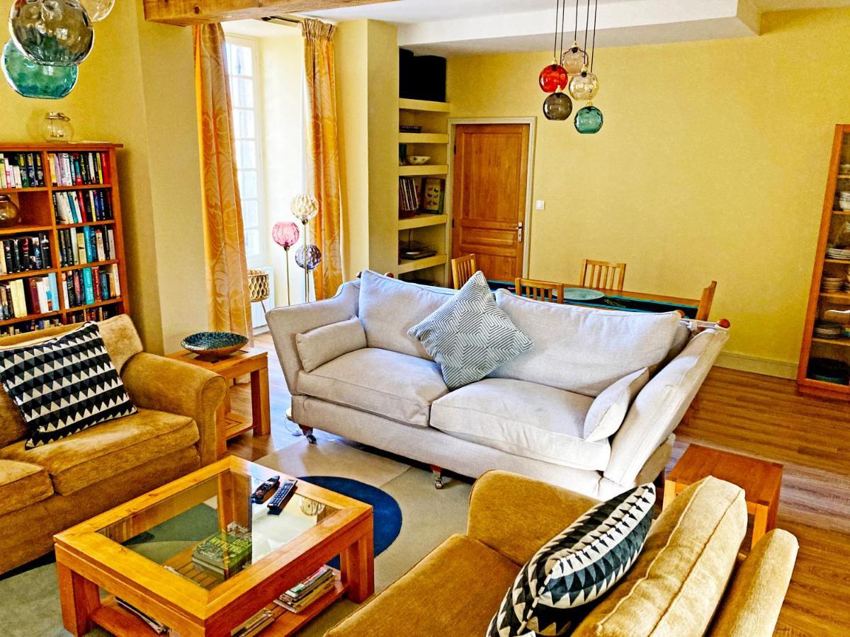 Logis De Tirac Bed & Breakfast Lorignac Exterior photo